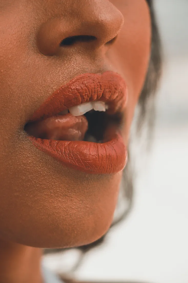 Hyaluron-Filler für Lippenkontur und Volumen in Düsseldorf
